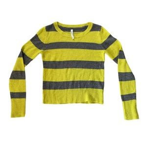 Aeropostal Boatneck Yellow Sweater Womens M